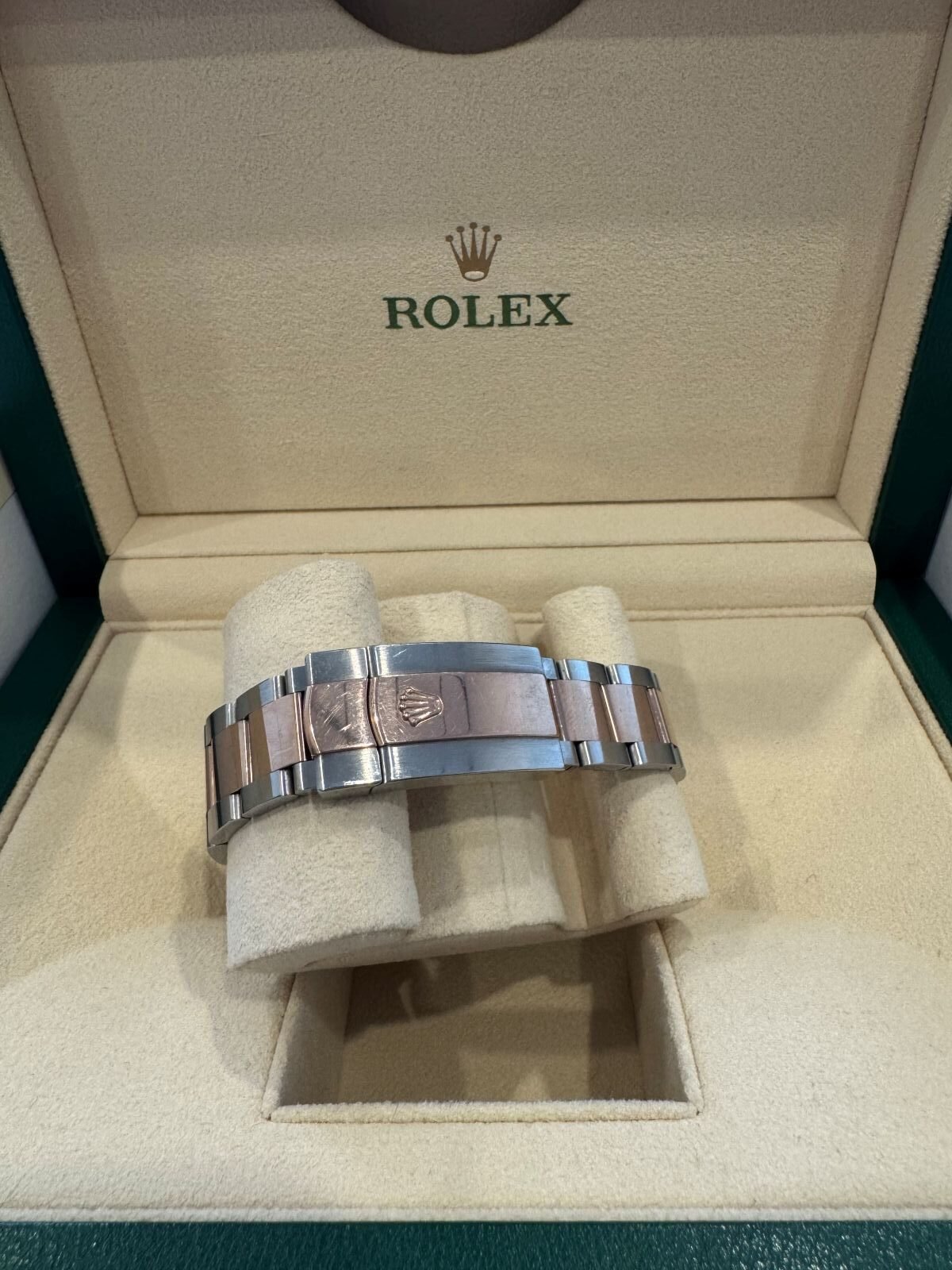 2022 Rolex Datejust 41 TT Rose Chocolate Dial - Image 4