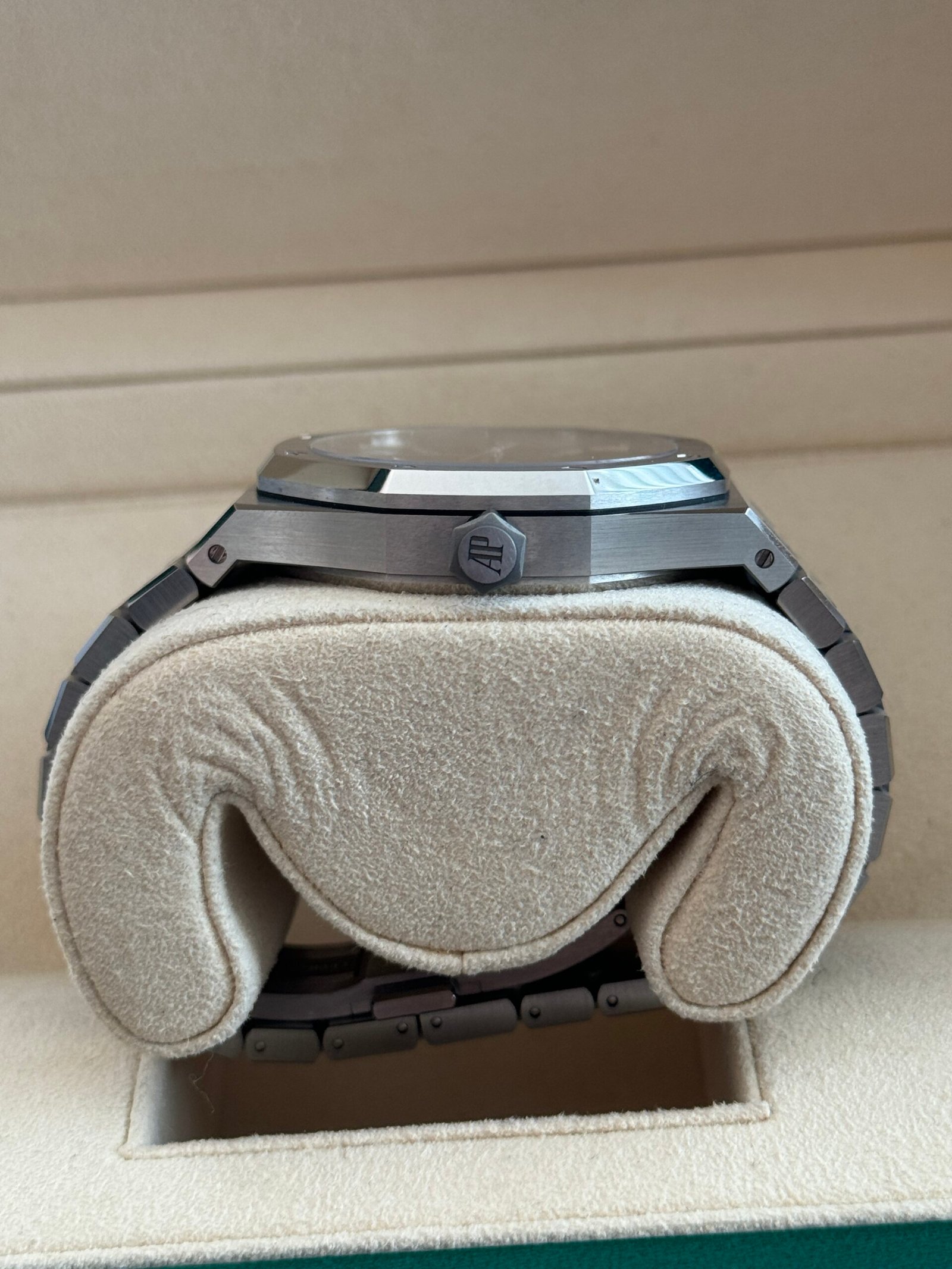 Audemars Piguet Royal Oak 41mm Stainless Steel 2019 Black - Image 4