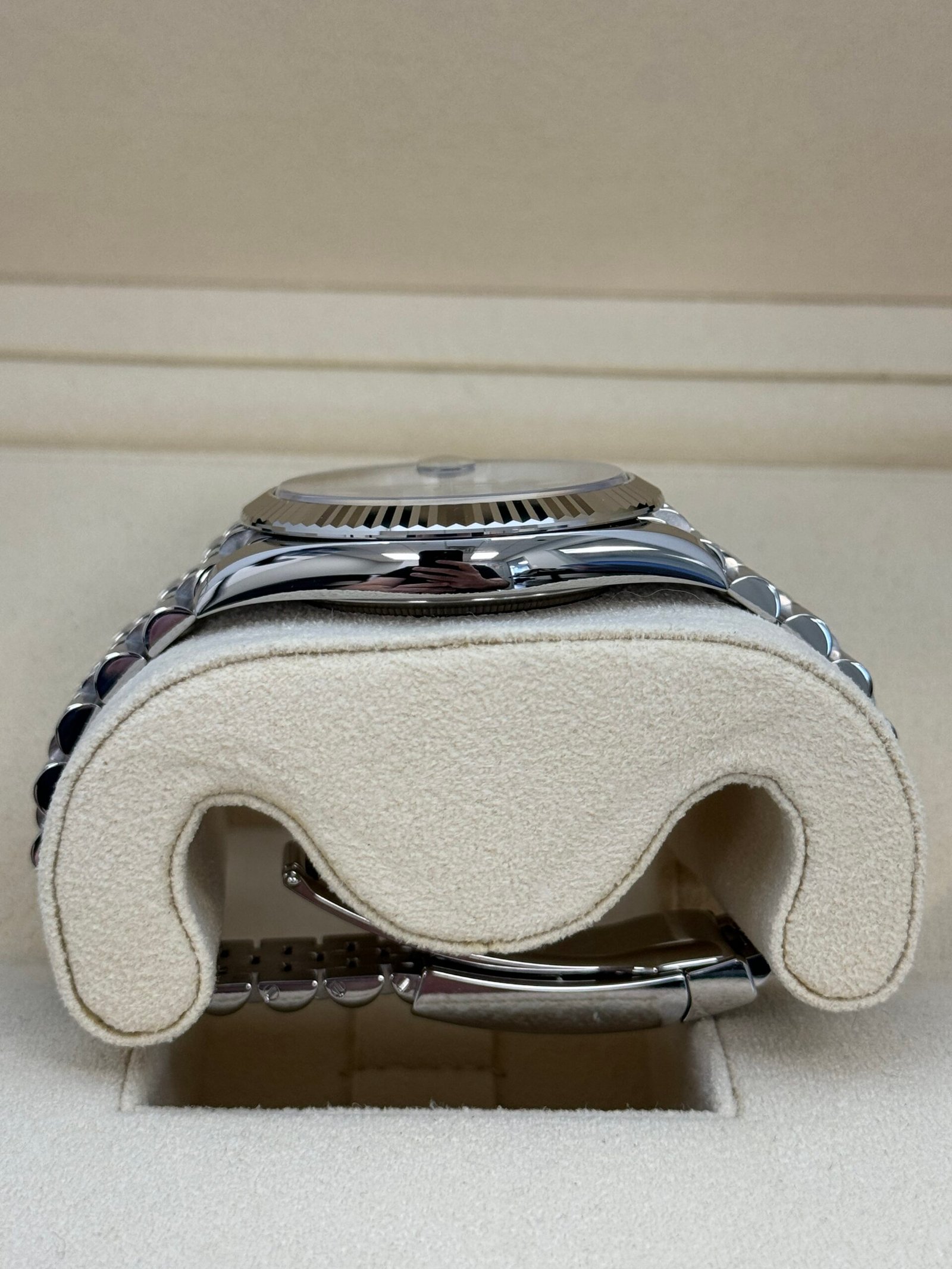 Rolex Datejust 41mm Stainless steelwhite gold 2024 - Image 3