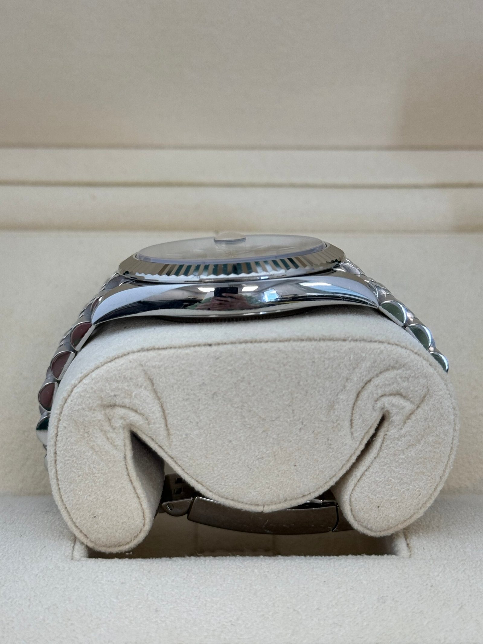 Rolex Datejust 41mm Stainless Steel White Gold 2021 - Image 4