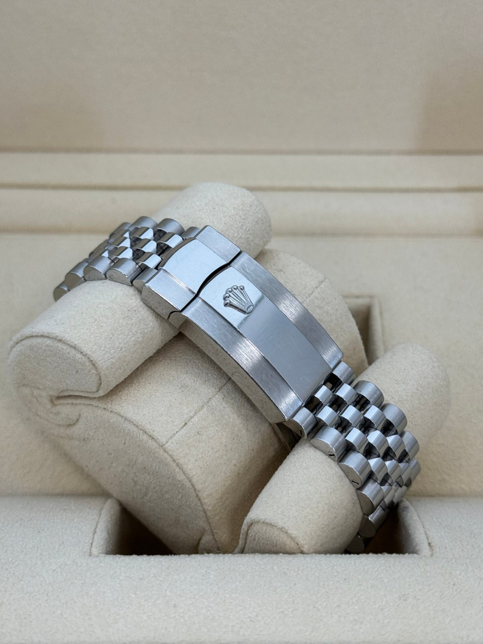 Rolex Datejust 41mm Stainless Steel White Gold 2021 - Image 2