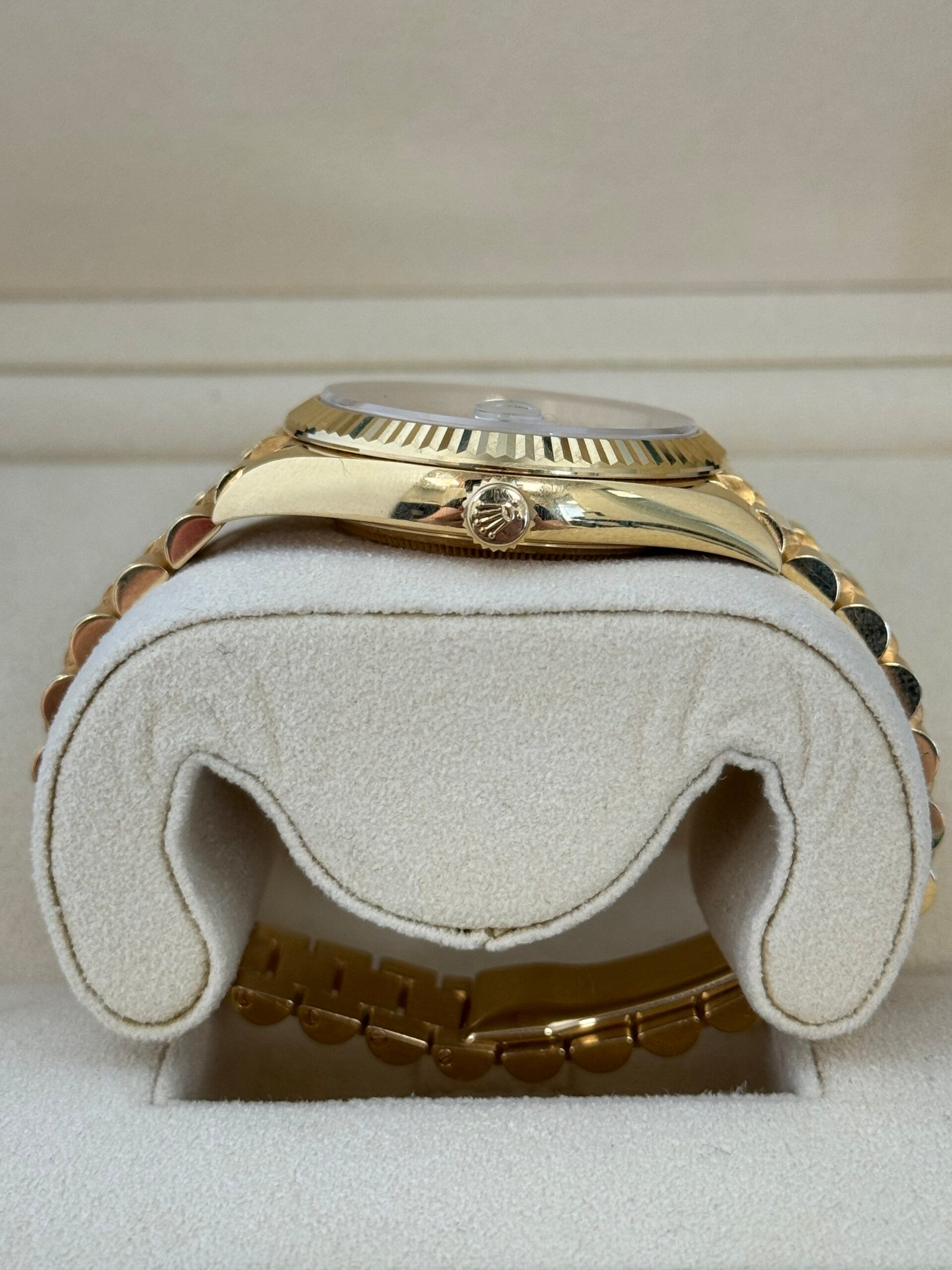 Rolex Day-Date 40mm Yellow Gold 2021 - Image 2