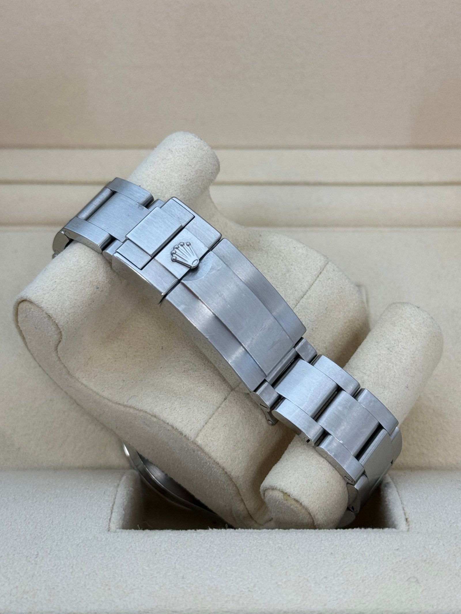 Rolex Explorer 2 40mm stainless steel 2018 - Image 2