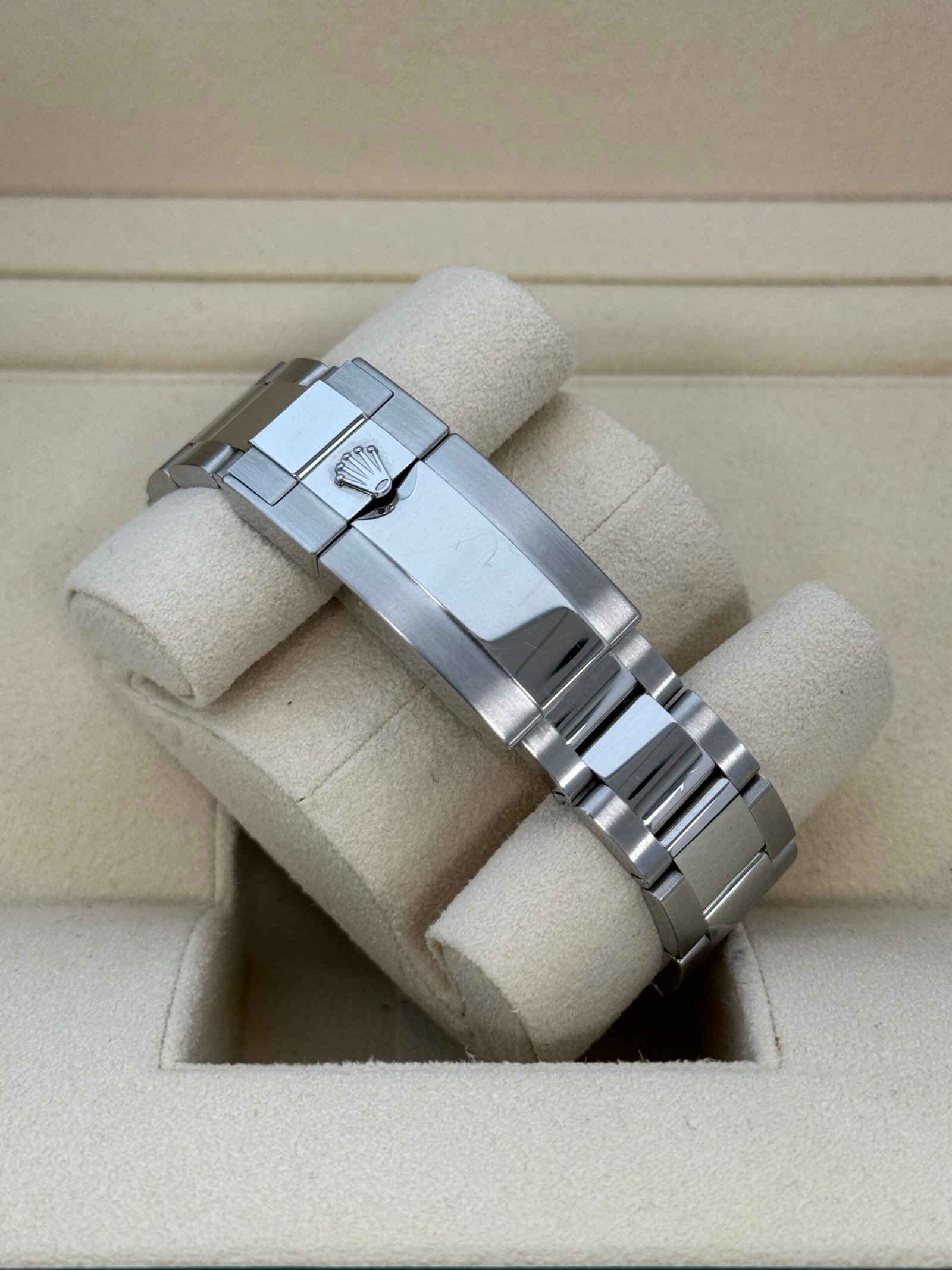 Rolex GMT-Master II 40 Stainless Steel 2011 - Image 4