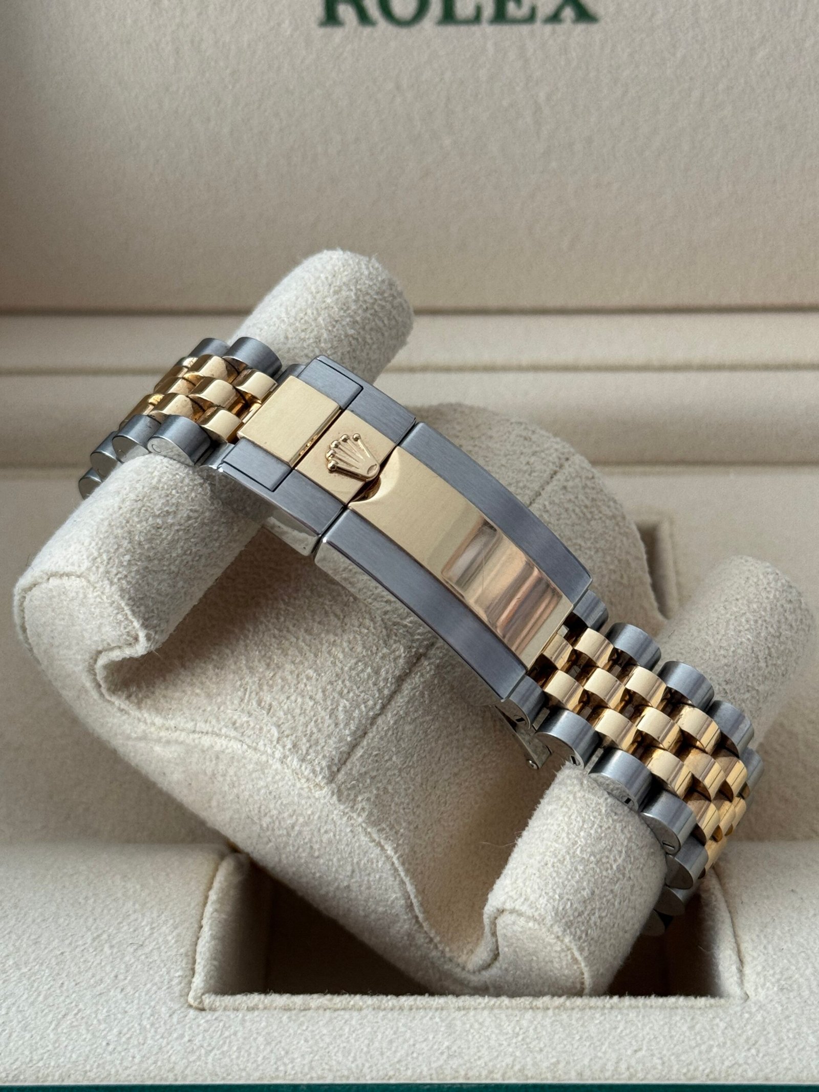 Rolex GMT-Master II 40mm Stainless steel/yellow gold 2024 - Image 4