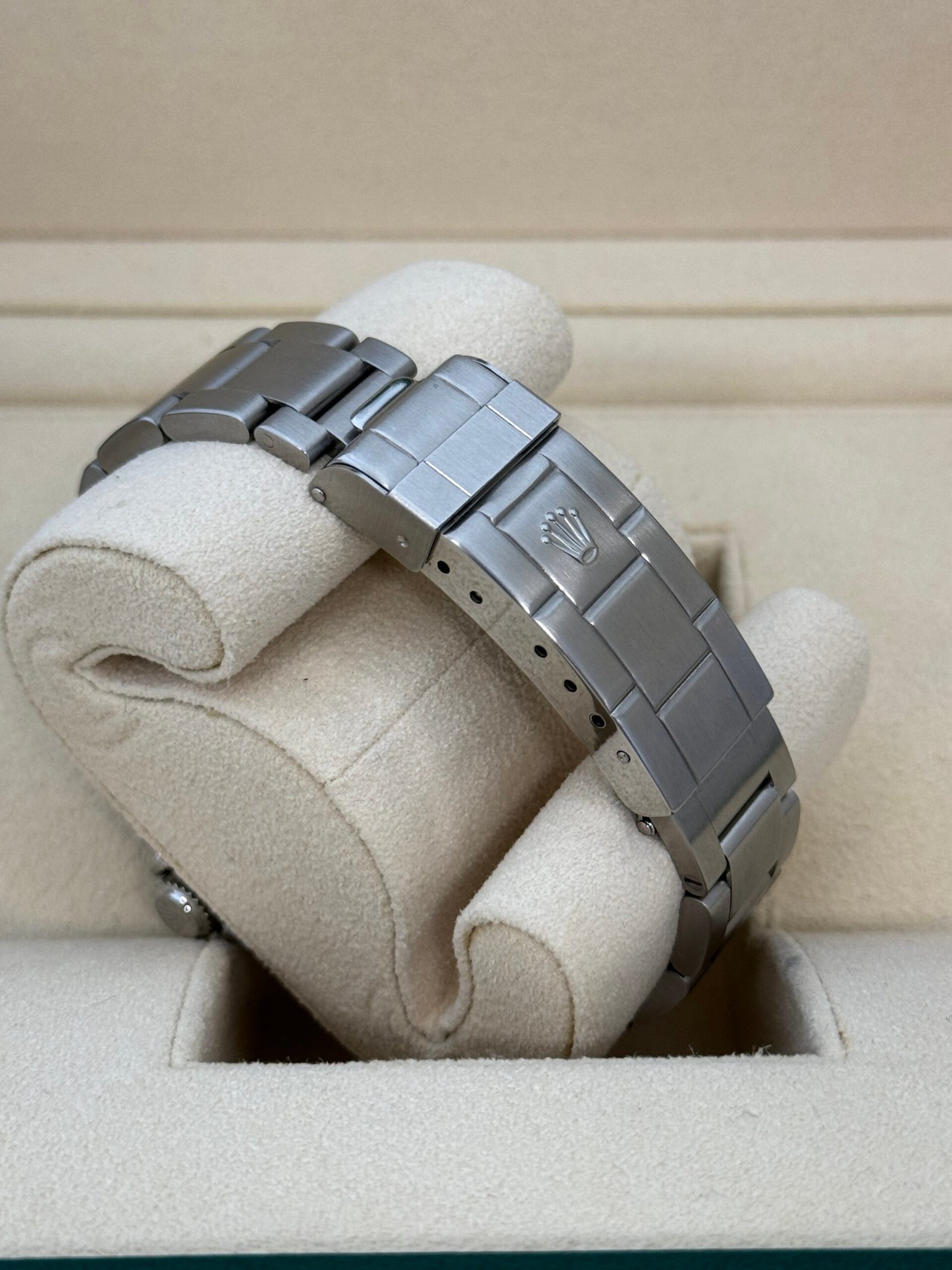 Rolex Submariner 40mm Stainless Steel 2009 - Image 4