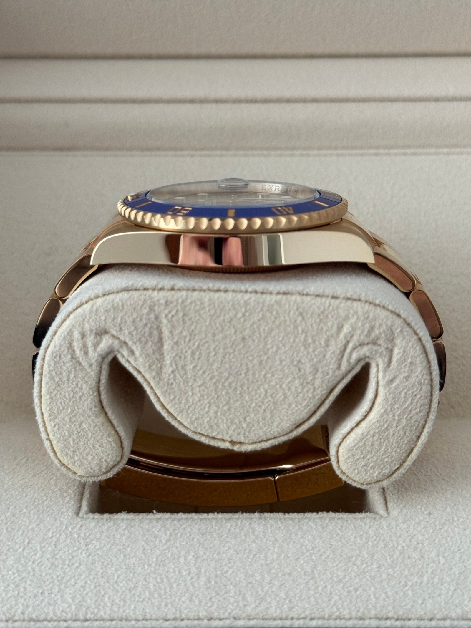 Rolex Submariner 40mm Yellow Gold 2022 - Image 2