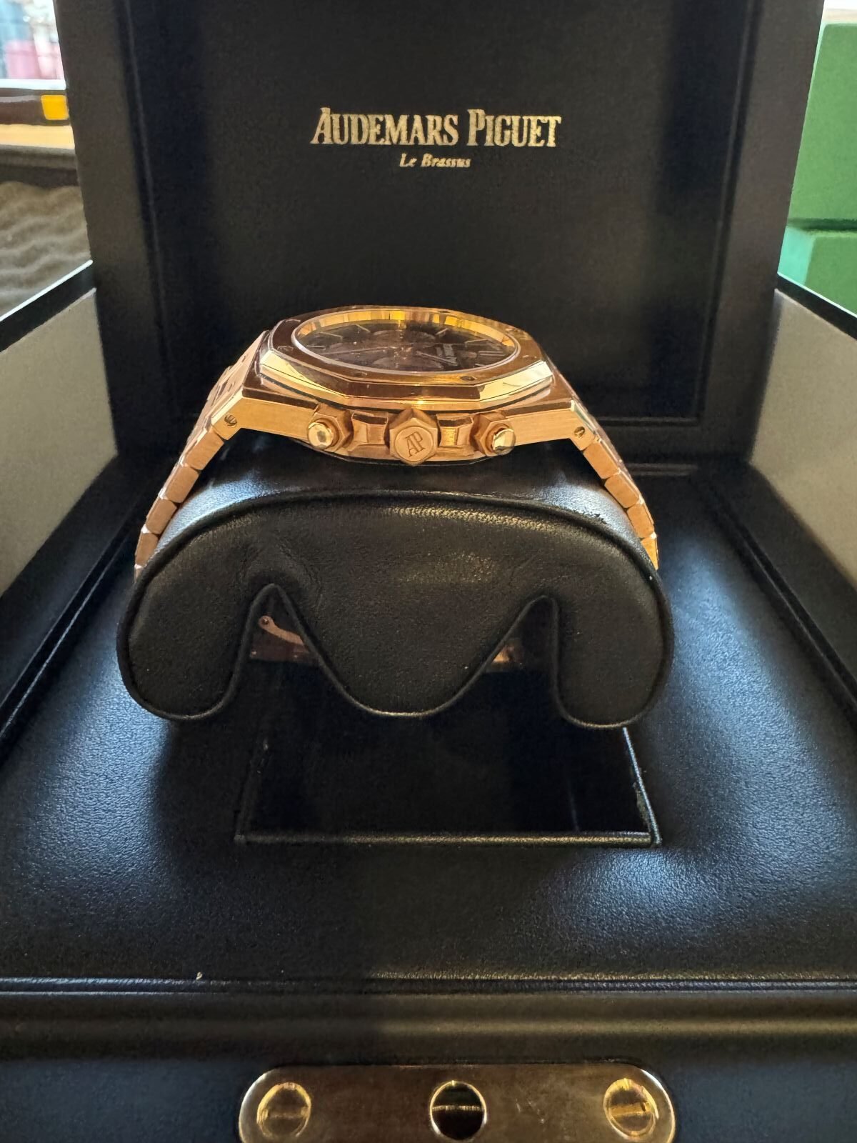 Audemars Piguet Royal Oak Chronograph Rose Gold - Image 2