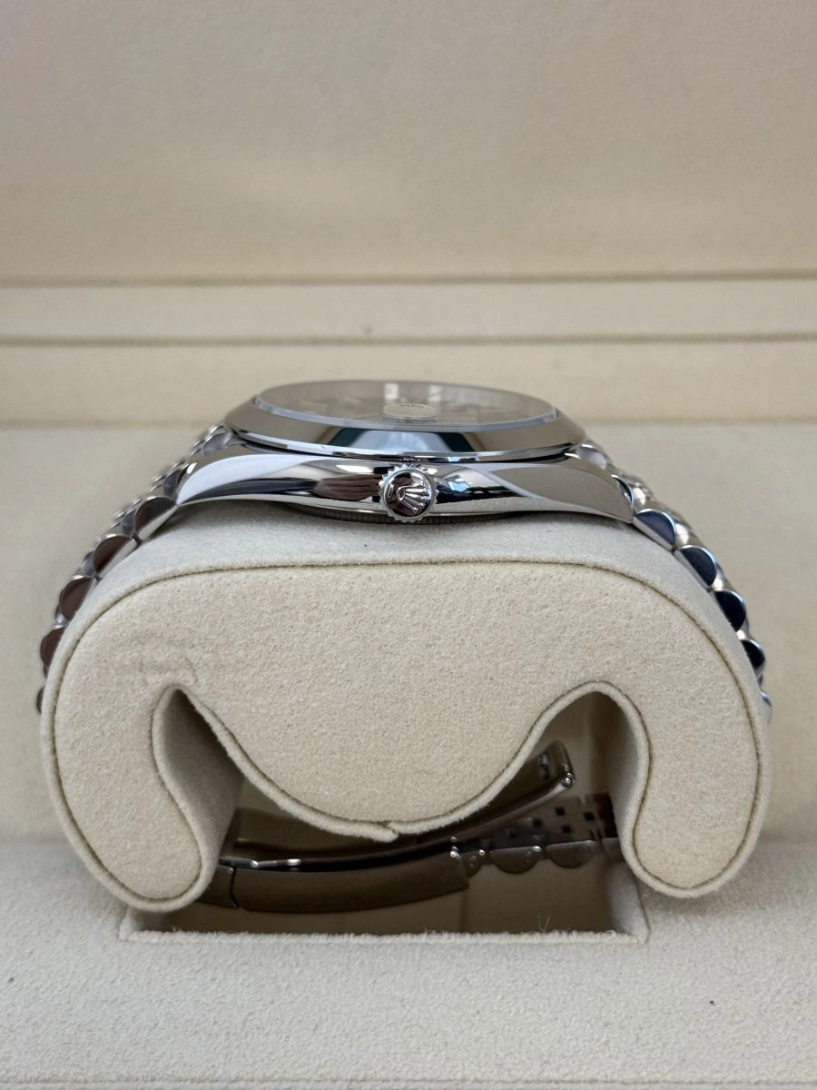 Rolex Datejust 41 - Image 2