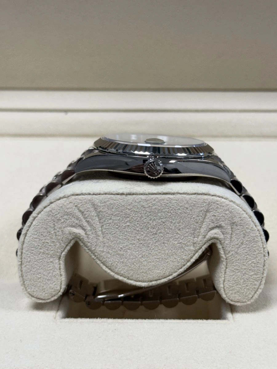 Rolex Day Date 40 - Image 2