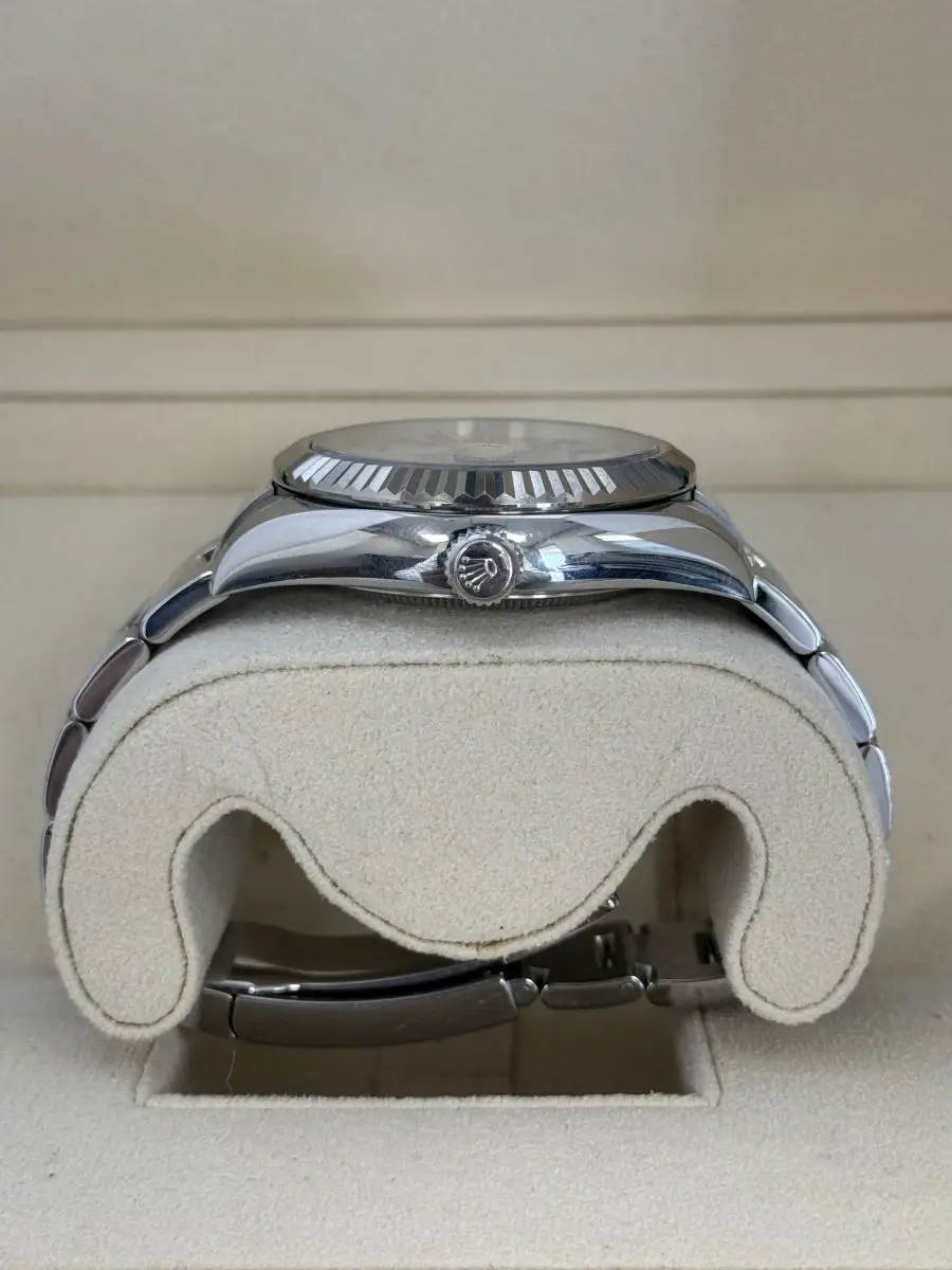 Rolex Sky-Dweller - Image 3