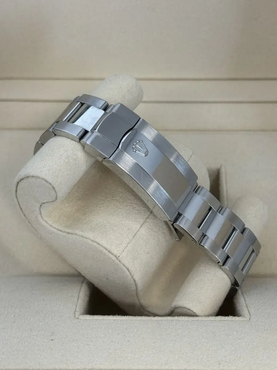 Rolex Sky-Dweller - Image 4