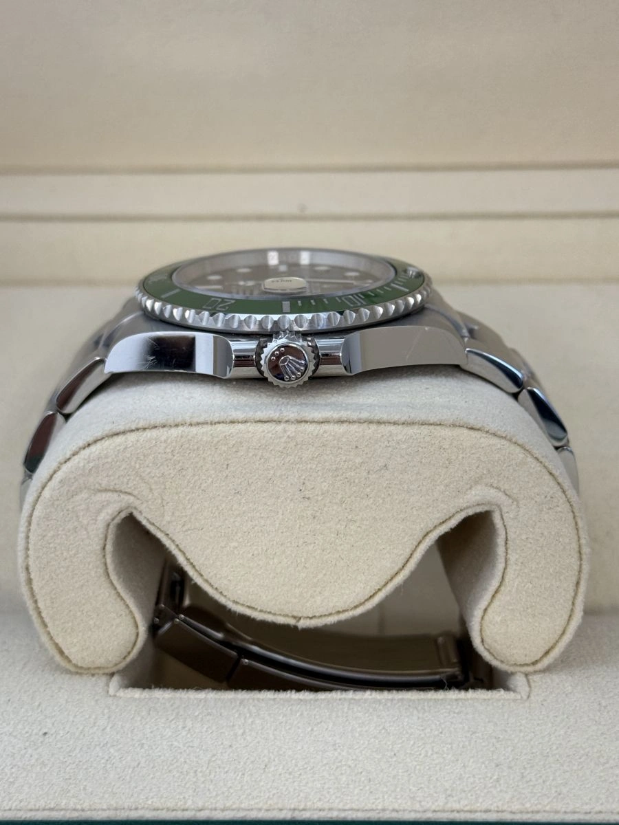 Rolex Submariner Date - Image 2