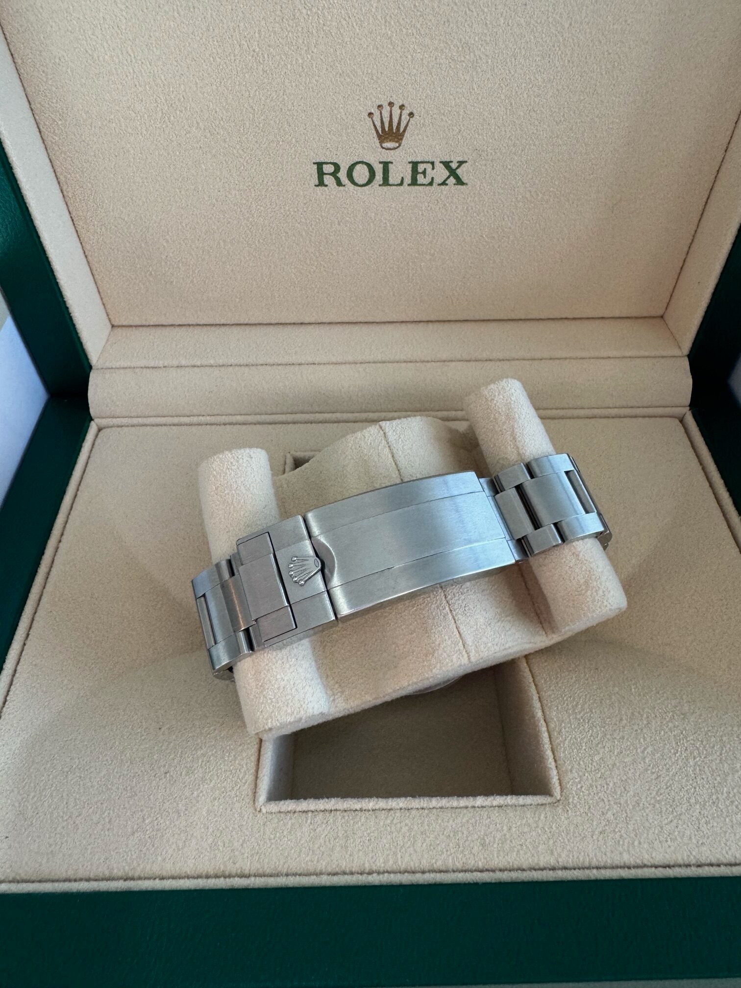 Rolex Submariner Green 41 mm Stainless Steel 2023 - Image 2