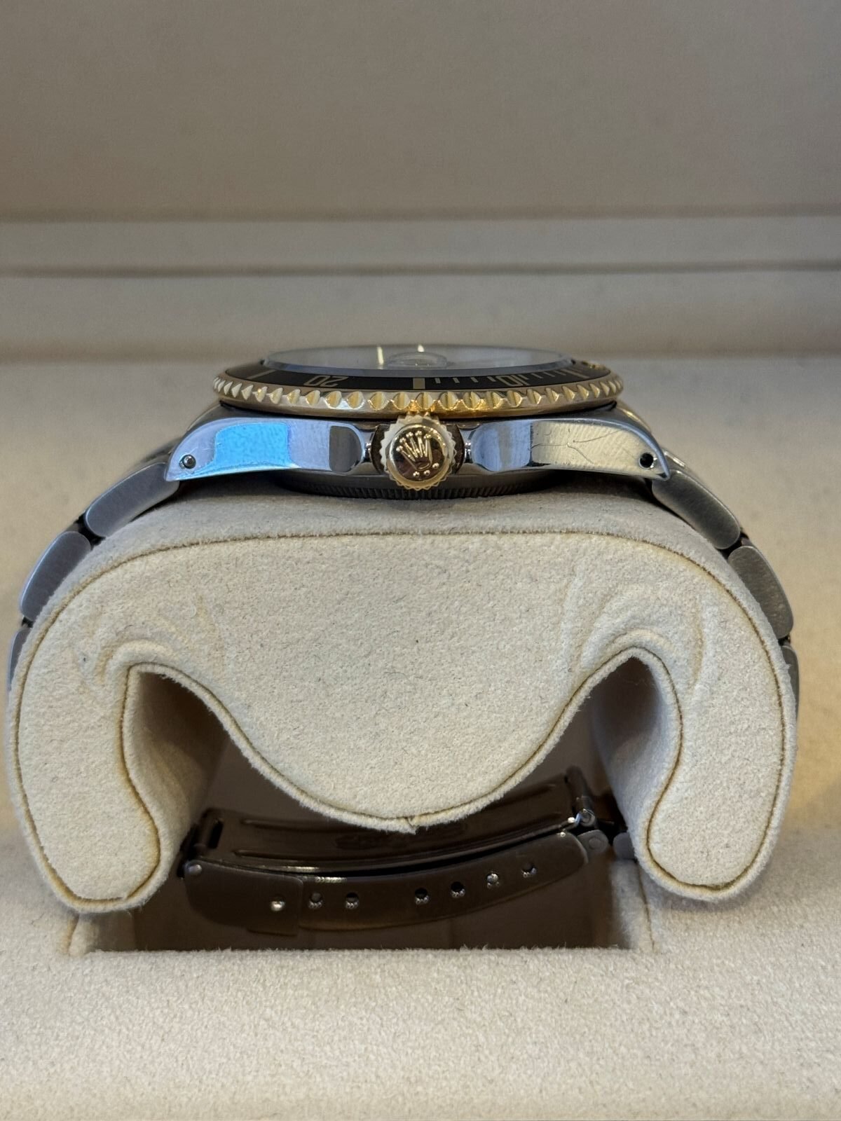 Rolex Submariner Yellow Gold 40mm - Image 2